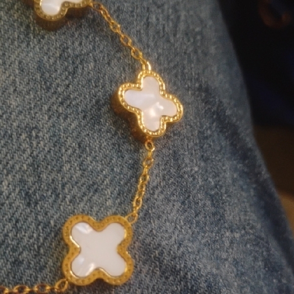 Gold and White Enamel Clover Charm Bracelet - Picture 2 of 2